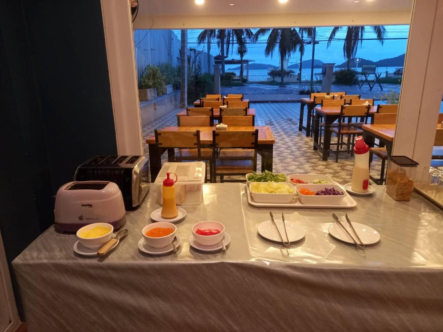 Panwa Beach Side Beachfront Phuket Exterior foto